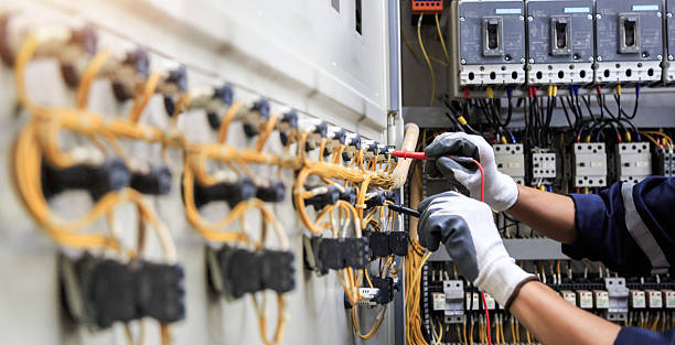 Professional Electrician technician working in St. Georges, DE
